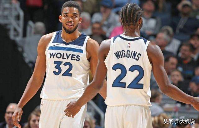 半场：米兰1-2都灵，拉比奥世界波，托莫里送点，莱奥伤退（半场战报：米兰1-2落后都灵，拉比奥轰出世界波，托莫里送点，莱奥伤退）