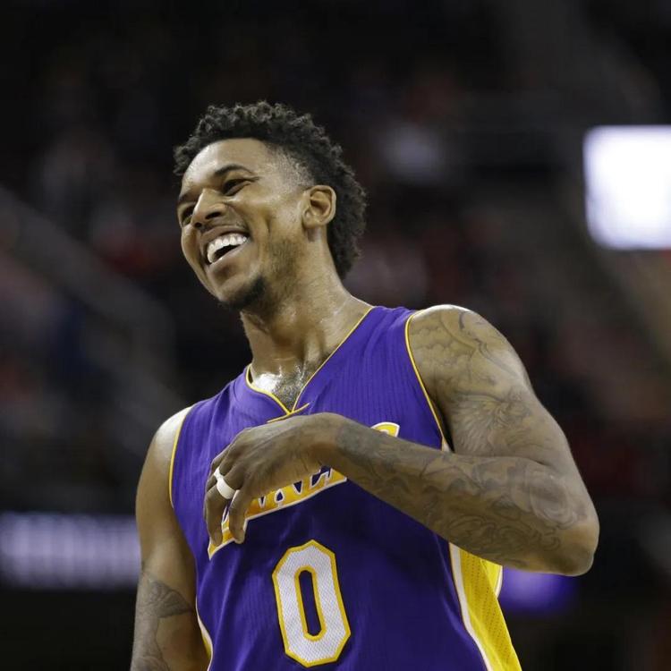 爱德华兹：赛后才知道唐斯得了40分 完全没想着要和他比得分（爱德华兹：赛后才知道唐斯拿了40分 完全没想跟他拼得分）