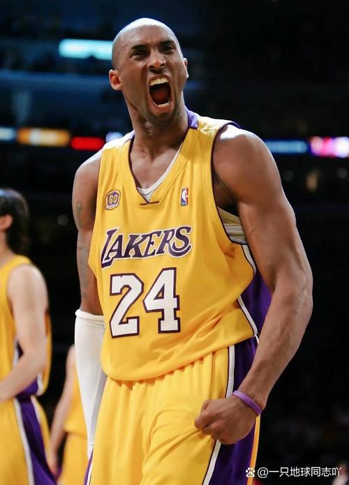 穆里尼奥，安切洛蒂和瓜迪奥拉的最佳阵容！来场三强...（三大名帅最佳阵容揭晓：穆里尼奥、安切洛蒂、瓜迪奥拉上演三强对决）