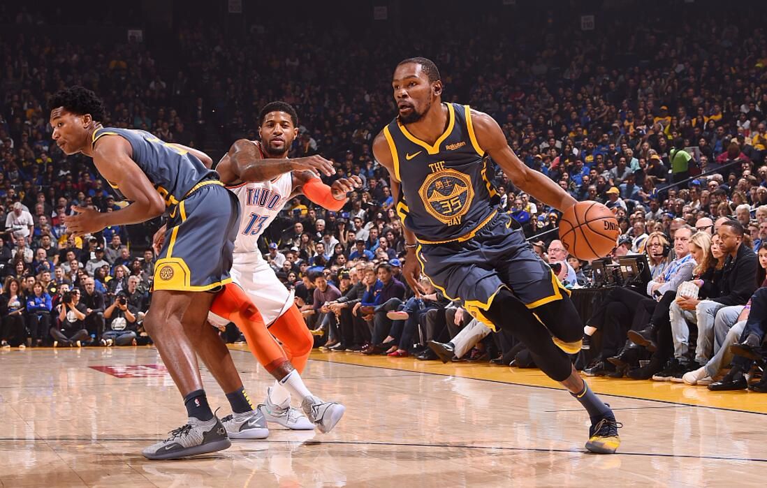 上海男篮39分大胜！新赛季开门红，弗格首秀10分，怀特塞德11分（上海男篮39分狂胜迎新季开门红，弗格首秀拿10分，怀特塞德贡献11分）