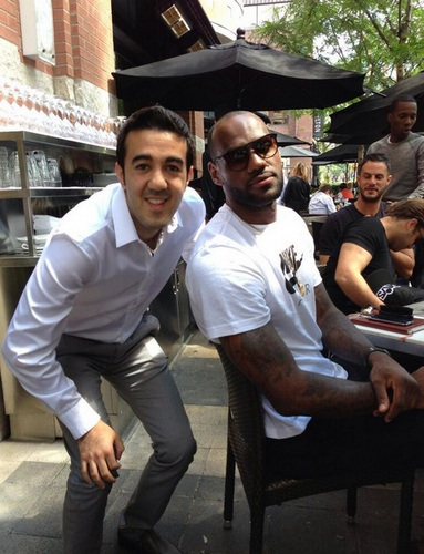 阿坎吉：我一直在期待米兰德比；目标是意甲冠军（阿坎吉：期待米兰德比已久，目标直指意甲冠军）