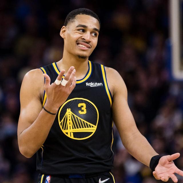 队记：克林根今天未参加完整训练，罗威已经开始恢复训练（球队记者：克林根今日未参加全队合练，罗威已开启恢复训练）