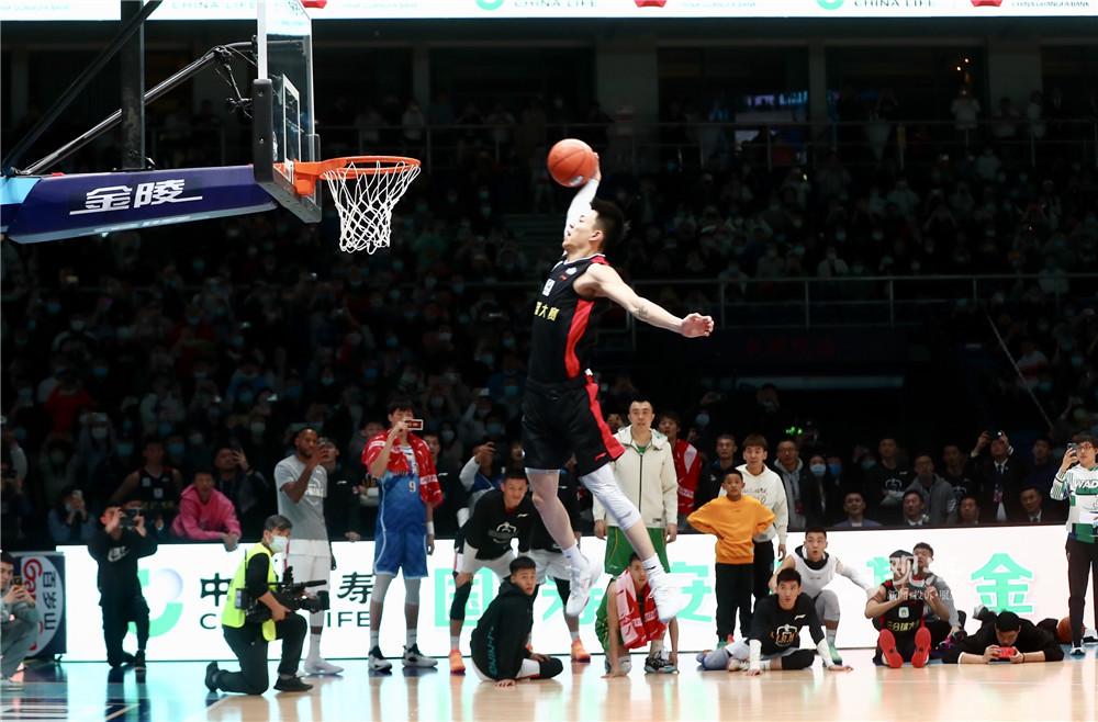 塞内加尔非洲杯大名单：雅克松、马内、海港旧将恩迪亚耶在列（塞内加尔公布非洲杯参赛名单：马内、雅克松与海港旧将恩迪亚耶入选）