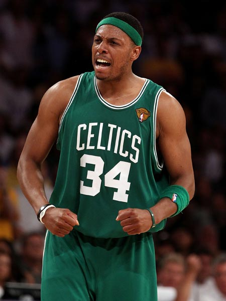 从此便是贝爵爷，英媒：贝克汉姆今日正式被授予爵士头衔（贝克汉姆今日正式封爵 英媒称其自此可称贝爵爷）