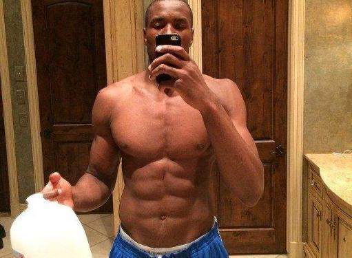 布斯克茨和阿尔巴结束球员生涯，巴萨官方发文祝福（巴萨官方送祝福：布斯克茨与阿尔巴正式挂靴）